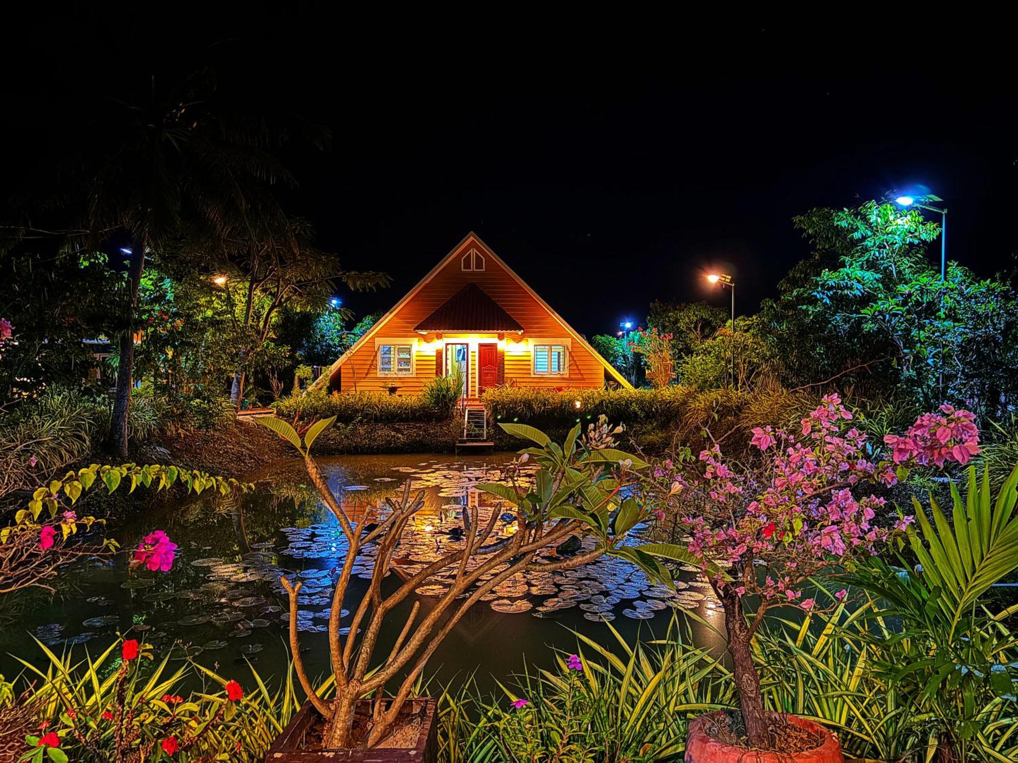 Coconut Village Guesthouse And Bungalow Кеп Екстериор снимка