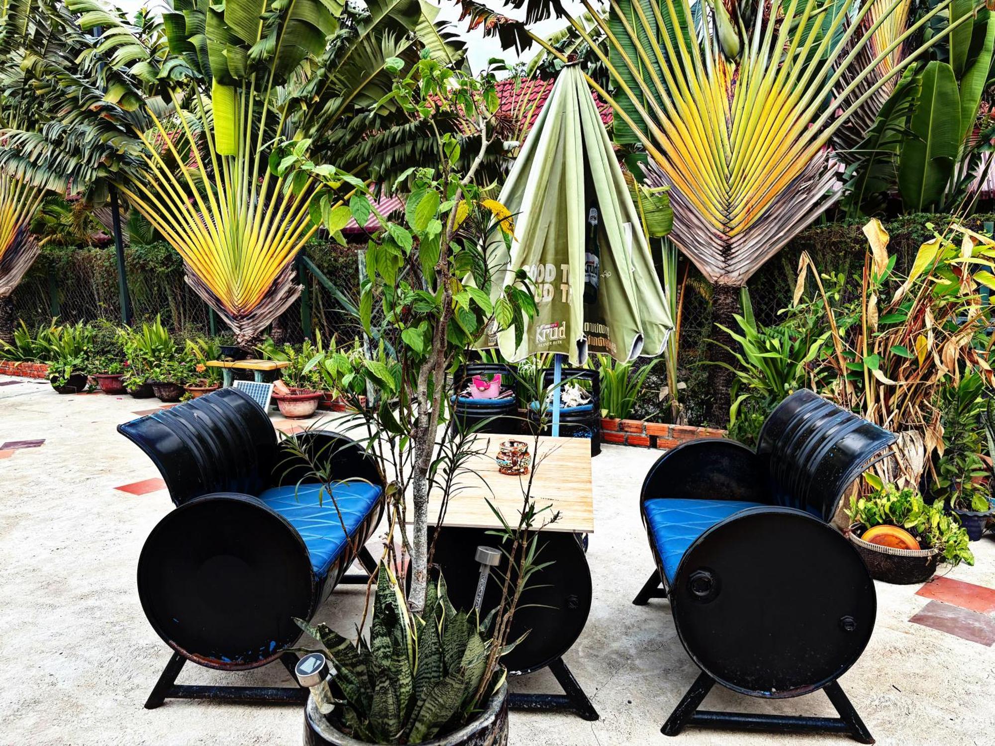 Coconut Village Guesthouse And Bungalow Кеп Екстериор снимка