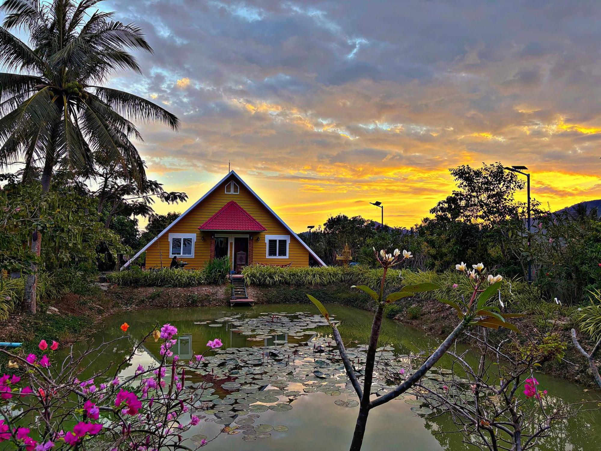Coconut Village Guesthouse And Bungalow Кеп Екстериор снимка