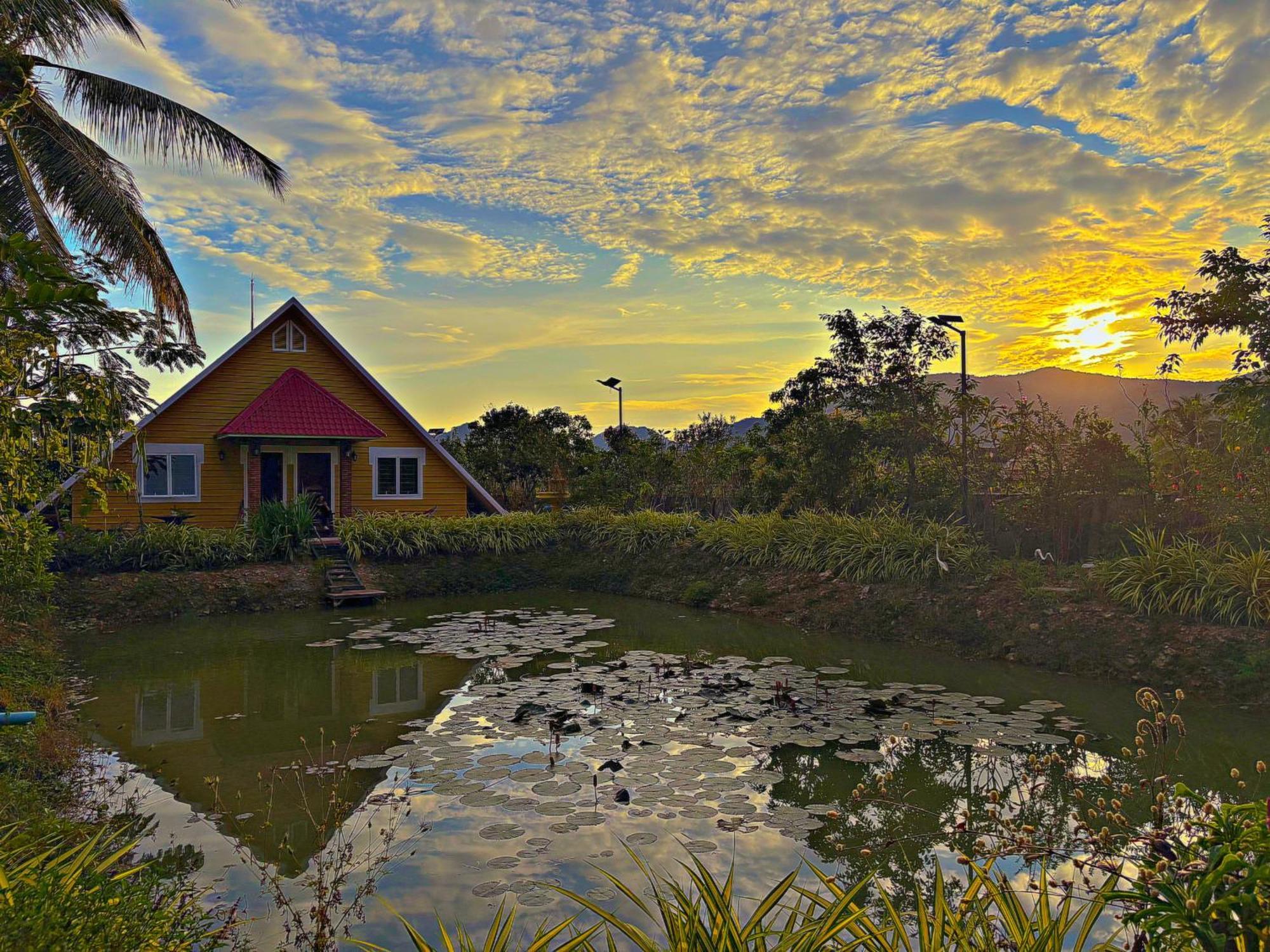 Coconut Village Guesthouse And Bungalow Кеп Екстериор снимка