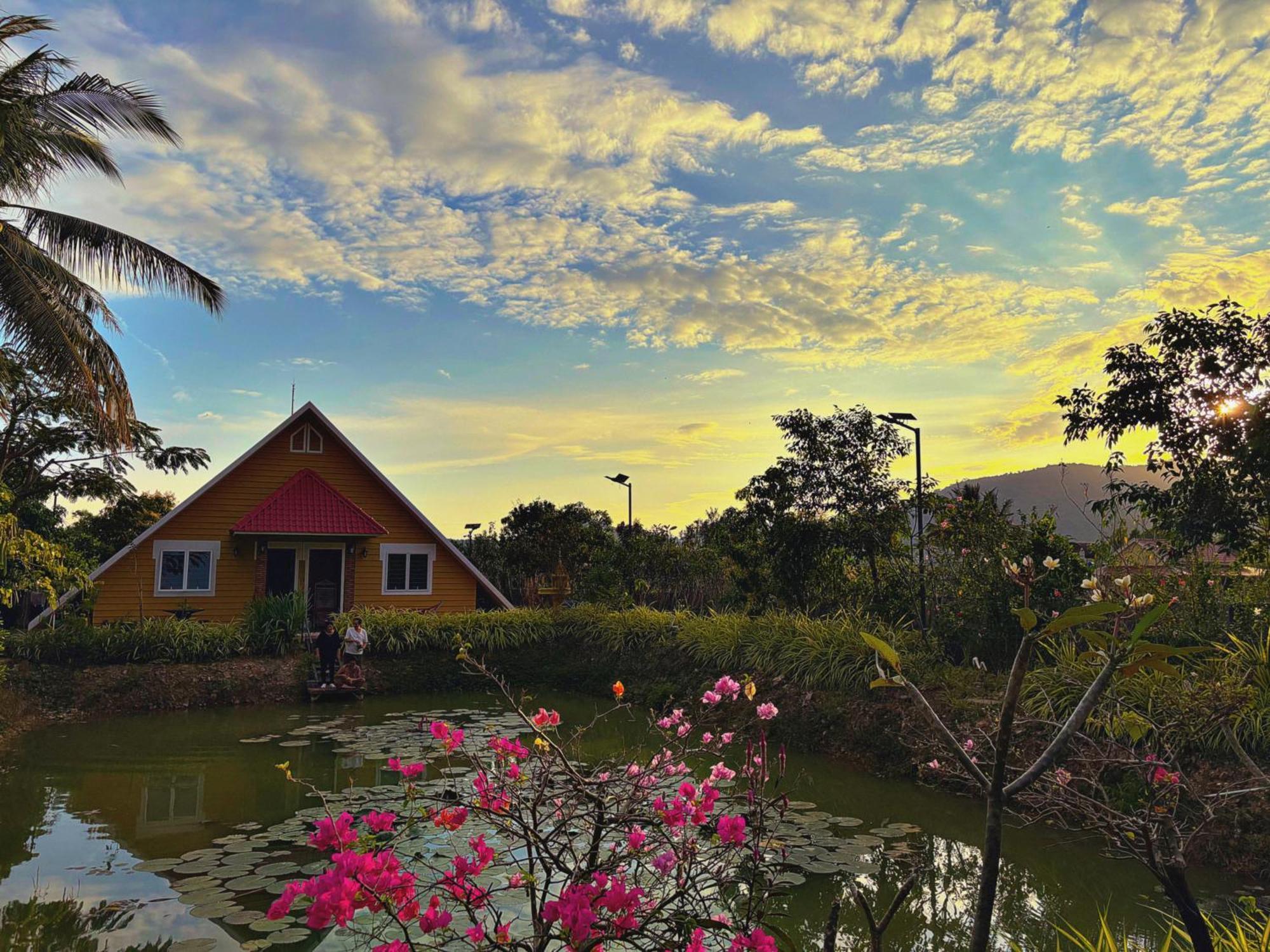 Coconut Village Guesthouse And Bungalow Кеп Екстериор снимка